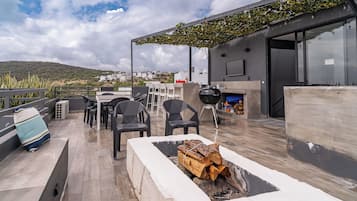 Rumah, 5 kamar tidur, Boleh Merokok, balkon | Teras/patio