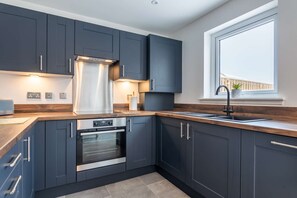 Oven, stovetop, dishwasher, toaster