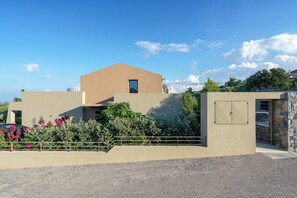 Entrada de la propiedad