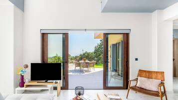 Superior Villa, 4 Bedrooms, Private Pool, Sea View | Living area