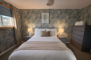 3 Schlafzimmer, Bügeleisen/Bügelbrett, WLAN, Bettwäsche