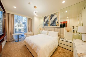 Appartement Deluxe, 2 chambres, vue ville | 2 chambres, rideaux occultants, fer et planche à repasser, Wi-Fi gratuit