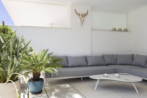 Property grounds - Exclusive Apartment with Garden in Higueron (Fuengirola)