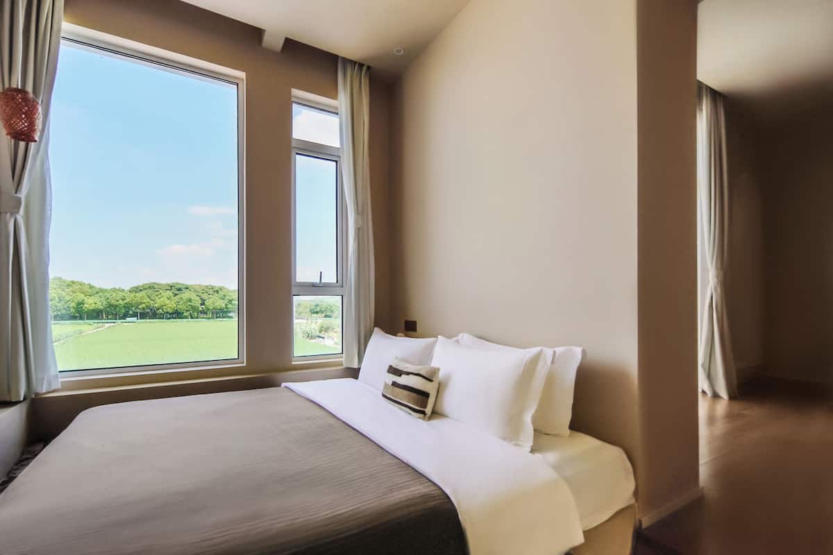 Doppia Luxury | Biancheria da letto di alta qualità, una scrivania, Wi-Fi gratuito