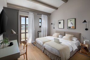 7 bedrooms, iron/ironing board, WiFi, bed sheets - Villa Ruta & Seseli with a pool, bbq, pets, family (Sveti Lovrec)