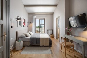 7 Schlafzimmer, Bügeleisen/Bügelbrett, WLAN, Bettwäsche