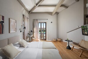 7 Schlafzimmer, Bügeleisen/Bügelbrett, WLAN, Bettwäsche