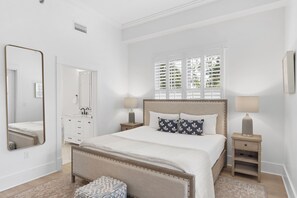 4 bedrooms, iron/ironing board, travel crib, free WiFi - Lazy Duck Retreat by AvantStay | Blue Mountain Priv Beach Access | Pool + Patio (Santa Rosa Beach)