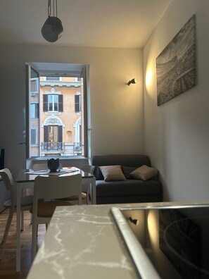 Smart TV - Leonard Vatican House Deluxe  (Roma)