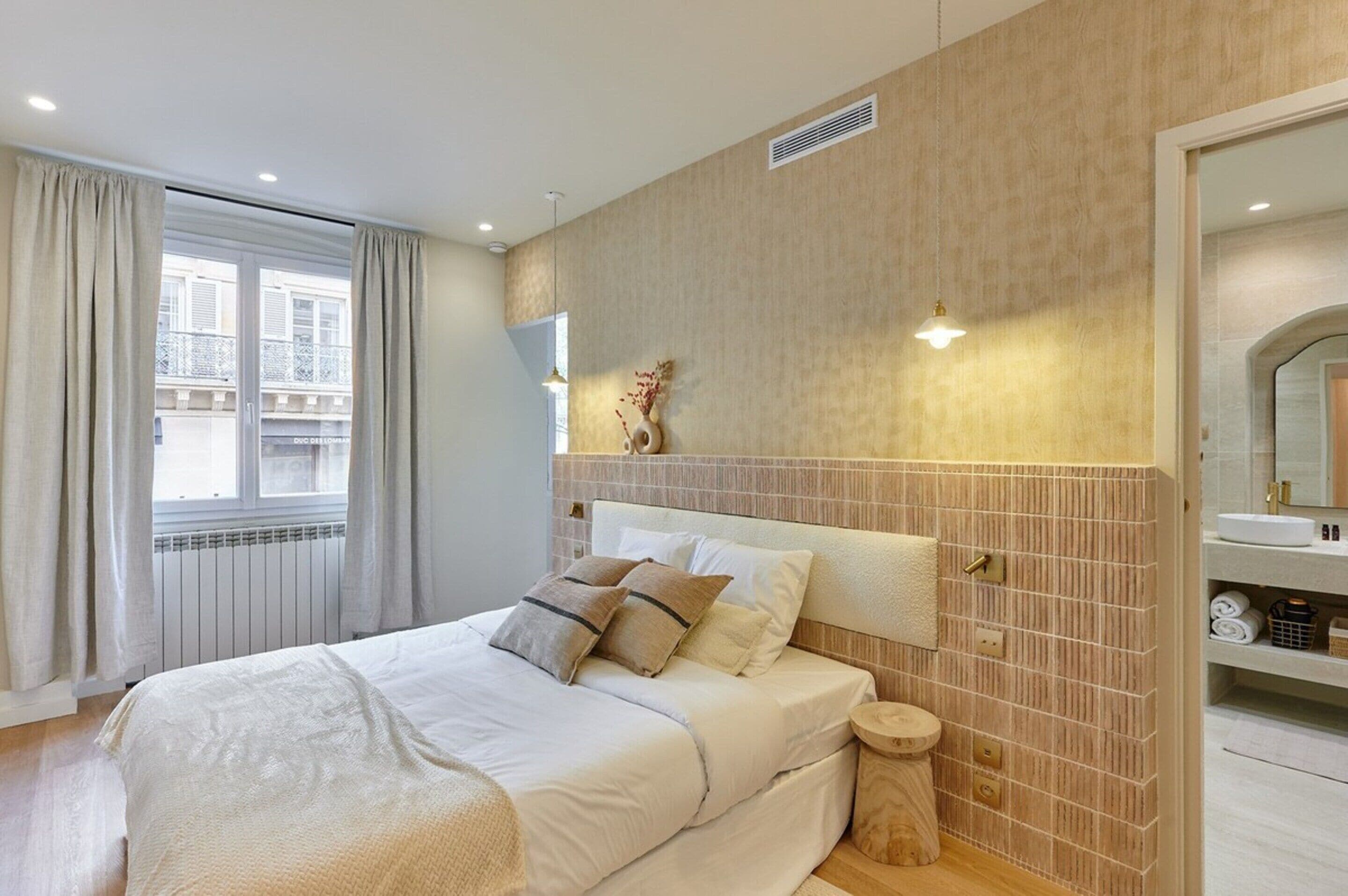 Appartement | Fer et planche à repasser, literie fournie