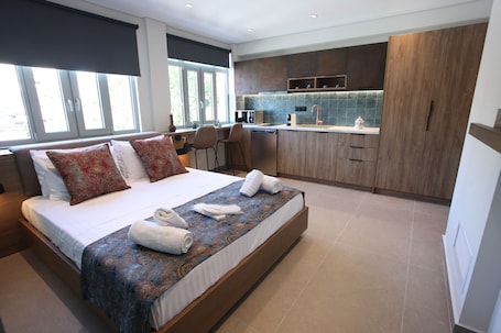 Deluxe Apartment | 1 bedroom, premium bedding, free WiFi, bed sheets