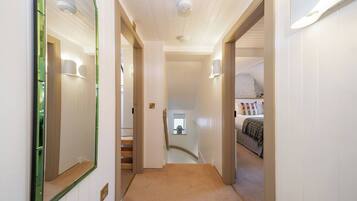 2 Schlafzimmer, Bügeleisen/Bügelbrett, Reisekinderbett, kostenloses WLAN