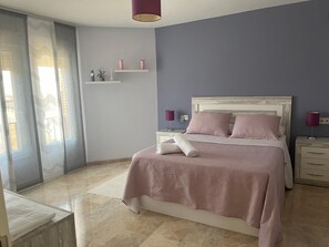 3 chambres, Wi-Fi, draps fournis