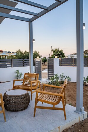 3 bedrooms, soundproofing, iron/ironing board, free WiFi