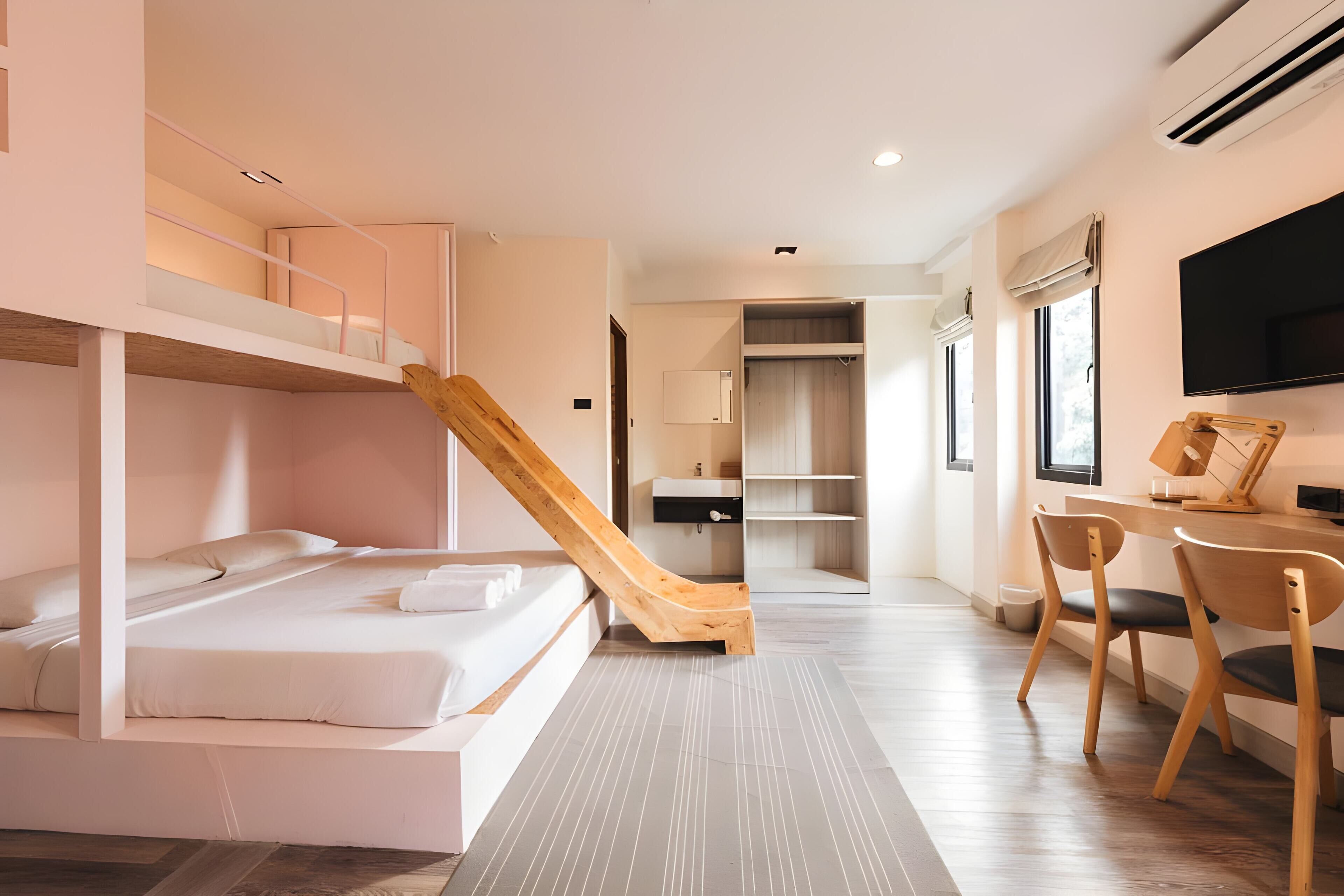 Blackout drapes, iron/ironing board, free WiFi, bed sheets