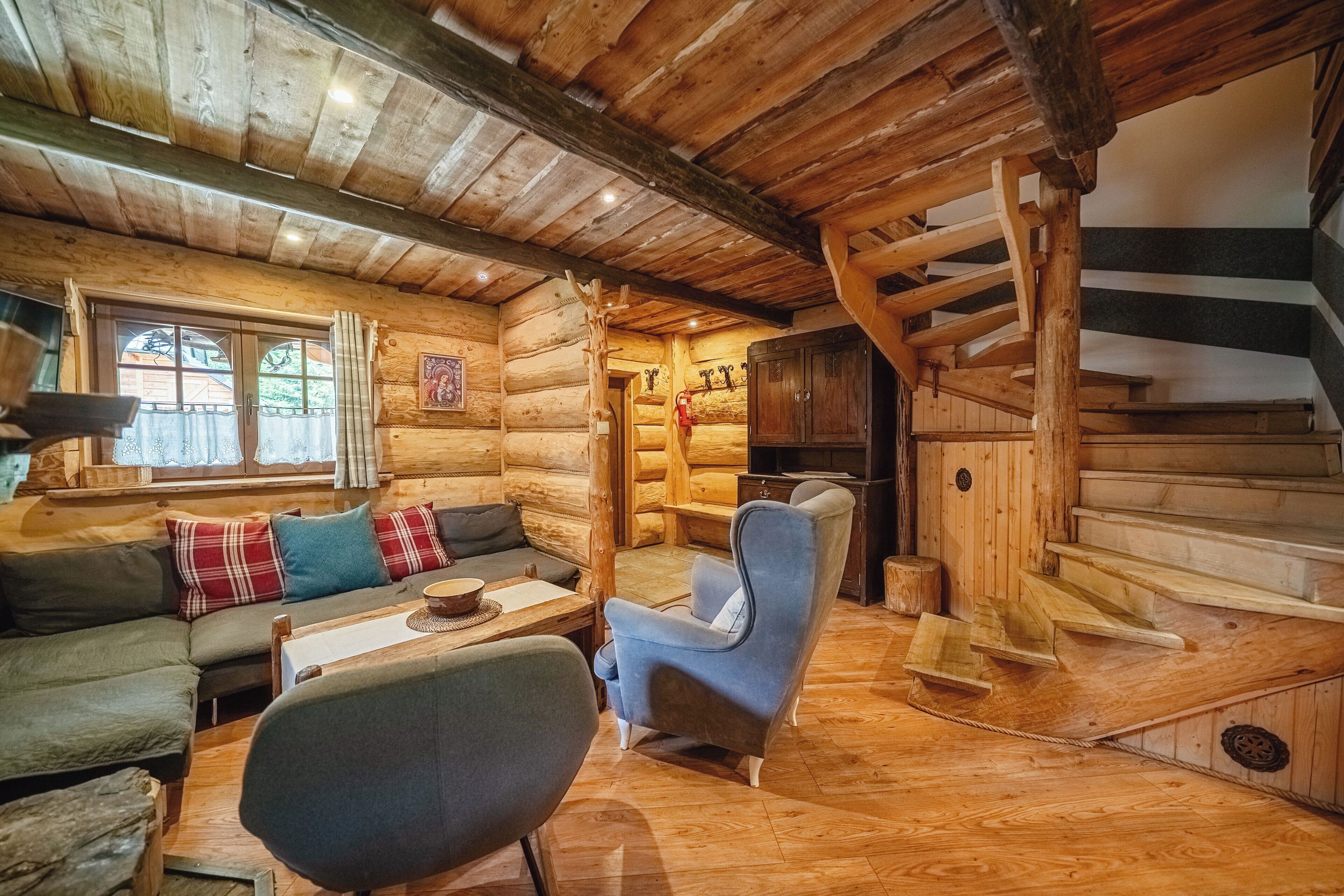 木屋, 2 间卧室 | 客厅 | 壁炉