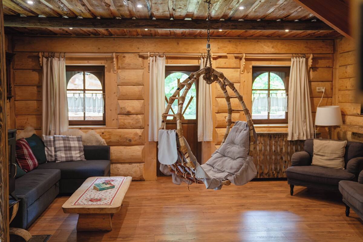 Deluxe-Chalet, 2 Schlafzimmer | Wohnzimmer