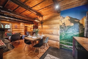 Chalet, 2 Schlafzimmer | Wohnzimmer