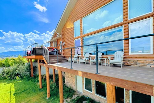 Luxurious Mountain Home w/ Hot Tub & Teton Views