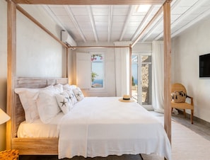 Villa | 6 bedrooms - Villa With Views to Delos Island (Zagora-Mouresi)