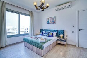 1 bedroom, iron/ironing board, WiFi - The Suite, Palm Hills - VG4223, Residential Suites near AUC by ELEGANT (New Cairo City)