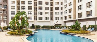 The Lofts across AUC - D725, The Lofts by Elegant