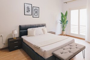 3 chambres, fer et planche à repasser, Wi-Fi