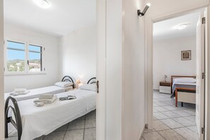 Standard-íbúð - mörg svefnherbergi (Porto Relax Apartment 2 With Sea View) | 2 svefnherbergi, ókeypis þráðlaus nettenging, rúmföt