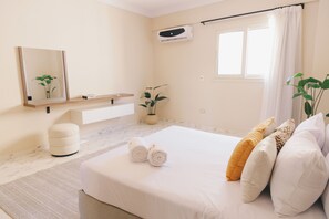 3 bedrooms, WiFi - VIDA in Yasmeen - V301, VIDA Garden View Apartment (New Cairo City)