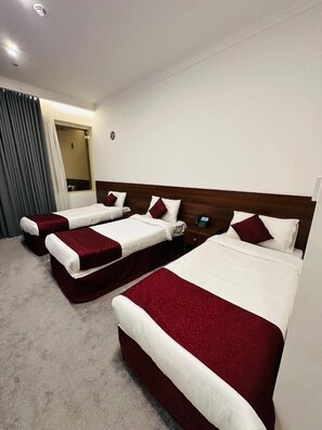 In-room safe, blackout drapes, free WiFi - Al Asoul Almasyia Hotel (Makkah)