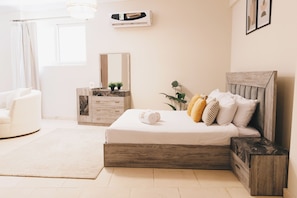 1 bedroom, iron/ironing board, WiFi