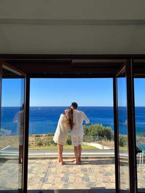 Interior - Villa Atalandia, a Cretan Oasis of Rest and Light. (Goúdhouros)