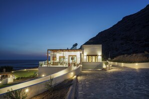 Exterior - Villa Atalandia, a Cretan Oasis of Rest and Light. (Goúdhouros)