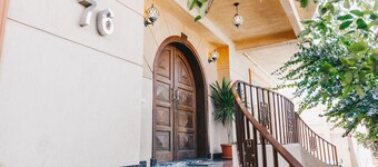 The Seven Six Near Waterway 5A - 13, THE SEVEN SIX near WATERWAY 5A MALL By ELEGANT