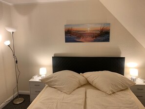 3 bedrooms, WiFi, bed sheets