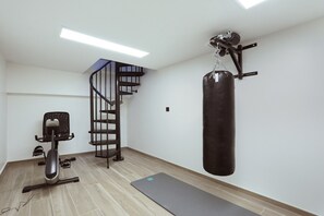 Apartment | Fitness facility