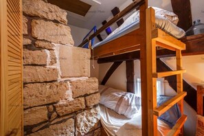 Mökki | 3 makuuhuonetta, ilmainen Wi-Fi, vuodevaatteet