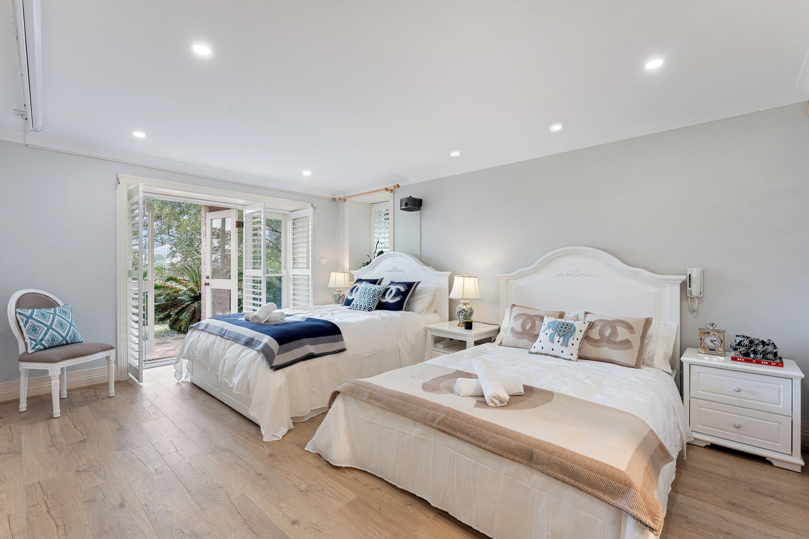 4 bedrooms, free WiFi, bed sheets
