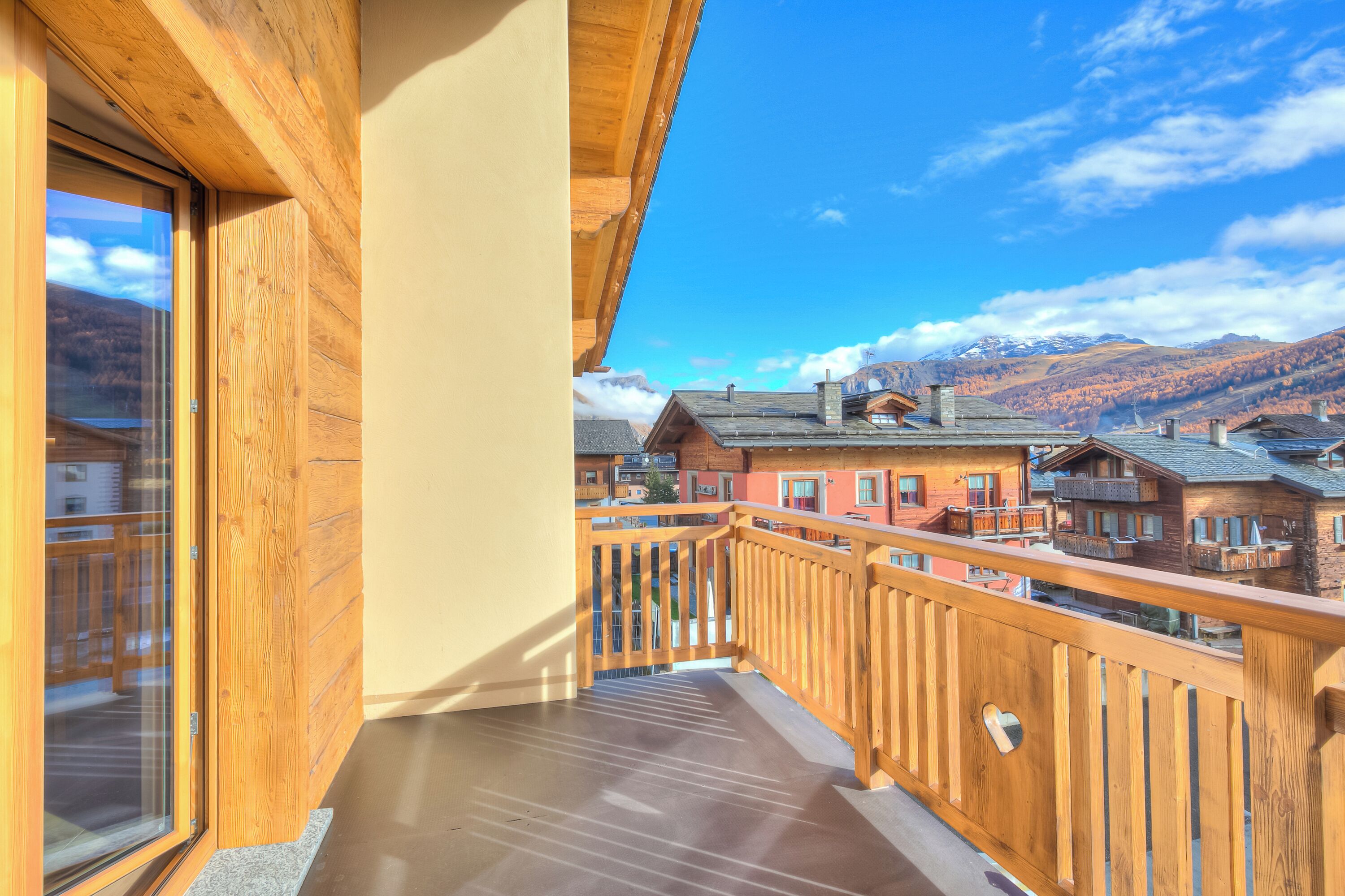 Family Apartment, Multiple Bedrooms, 2 Bathrooms (Timo Ski In 10 m) | Terrace/patio