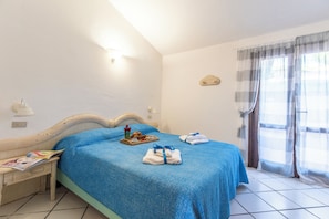 1 bedroom, laptop workspace, free WiFi, bed sheets - Sandy Bear Guesthouse (Palau)