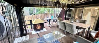 Pet Friendly Summer A-Frame | Pool 🎱 | AirHockey 🏒 | Fun 😃