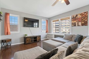 TV - localSTR - Rustic Paradise - Steps to Beach! (Atlantic City)