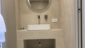 Hair dryer, bidet, towels, soap - Floristeria Apartment (Como)