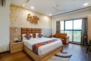 Executive Room, Multiple Bedrooms, City View