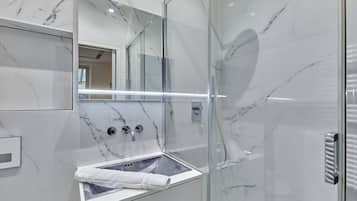 Apartment | Bathroom | Hair dryer