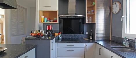 Fridge, microwave, dishwasher