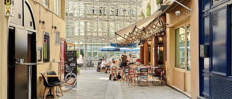 公寓 | 室外用餐