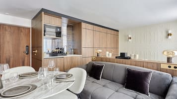 Huoneisto | Ruokailu