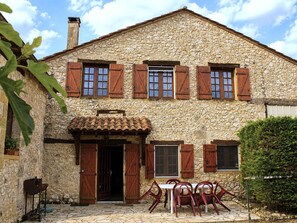 Extérieur