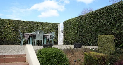 Charmante maison en pierres, animaux admis, prÚs des plages du Débarquement